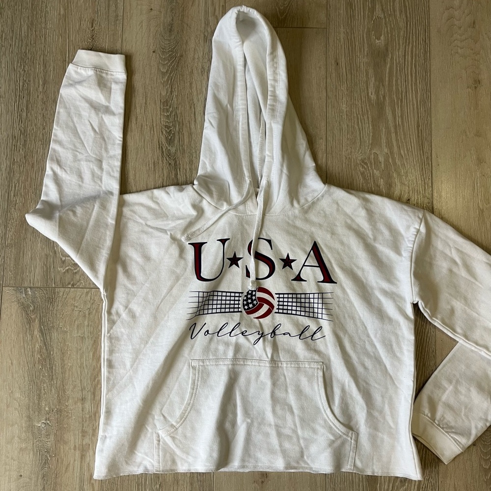 USA Volleyball Women's White Hoodie NWOT